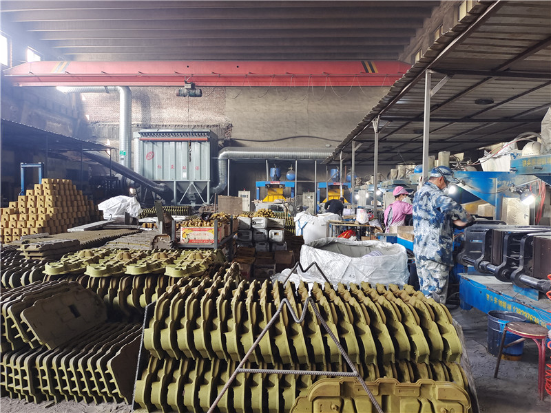 覆膜砂製殼車間